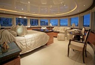 Rent Majesty 75 Luxury Yacht in Dubai