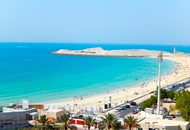 Visit Jumeirah Beach in Dubai