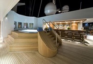 Rent Majesty 122 Luxury Yacht in Dubai